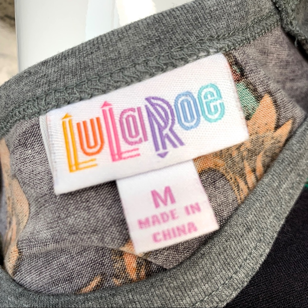 LuLaRoe Randy Top - Size M - Picture 4 of 5